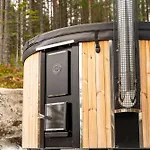 Semesteranläggning (resort) Jörd 8p With Sauna Hot Tub *
