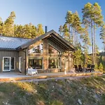 Jörd 8p With Sauna Hot Tub *