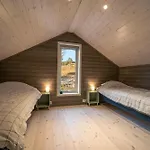 Joerd 8p With Sauna Hot Tub Resort