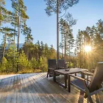 Joerd 8p With Sauna Hot Tub