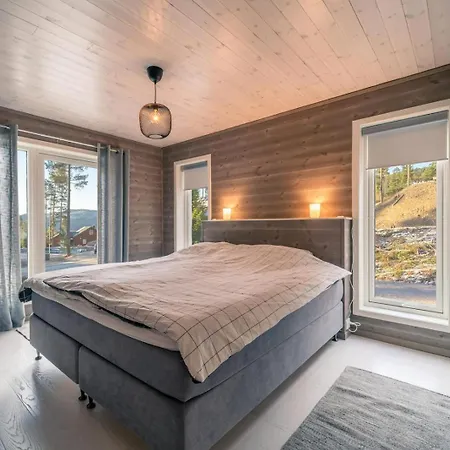 Joerd - 8p - With Sauna & Hot Tub Holiday home Vradal